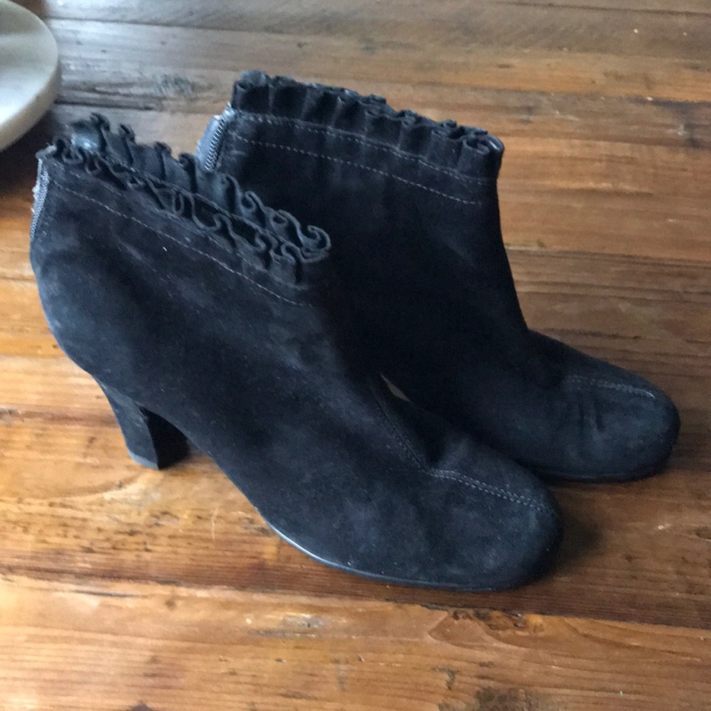 6.5 Black Suede Booties